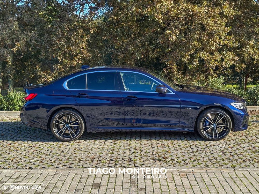 BMW 320 e Pack M Auto - 31
