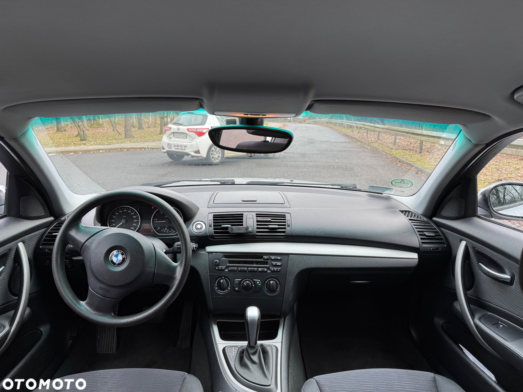 BMW Seria 1 118d DPF - 12