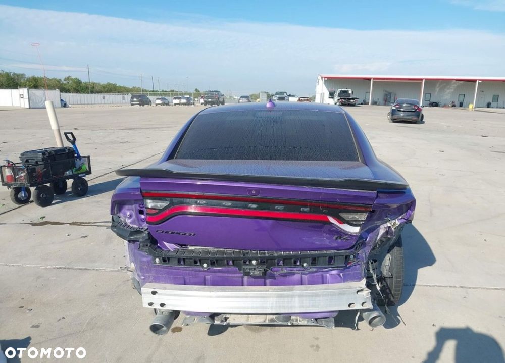 Dodge Charger - 6