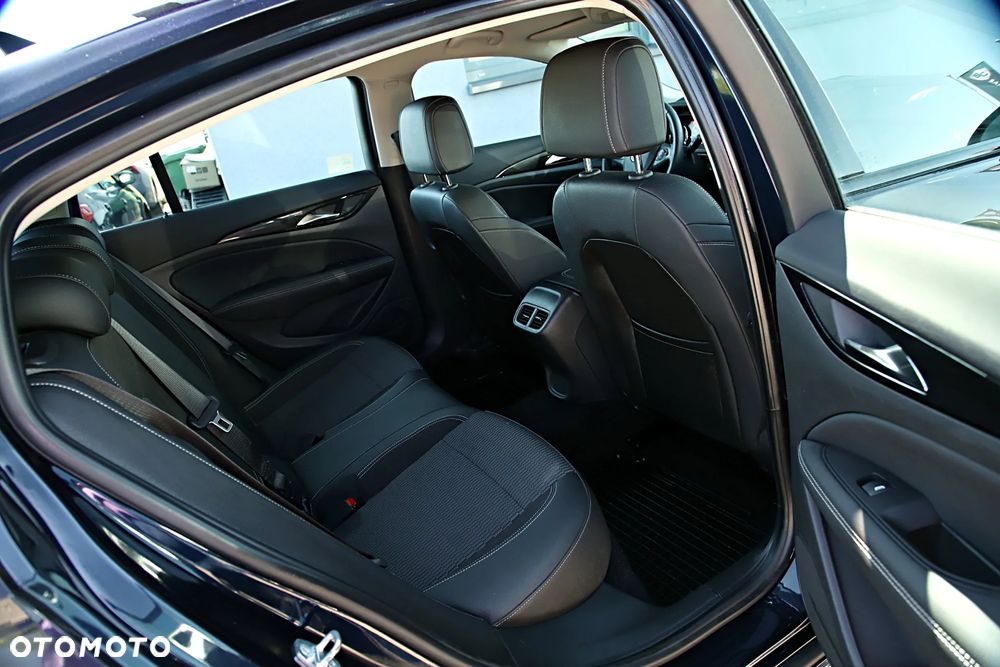 Opel Insignia 1.5 T GPF Elite S&S - 24