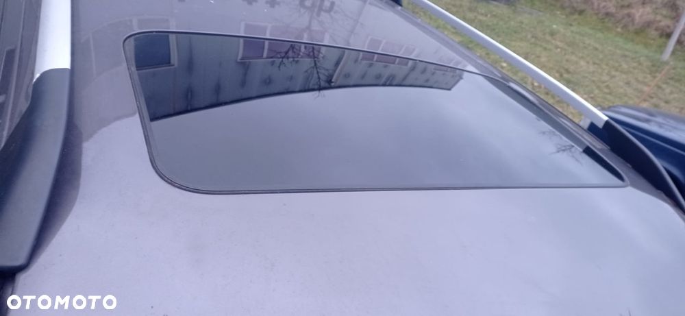 Volvo XC 70 AWD Momentum - 22