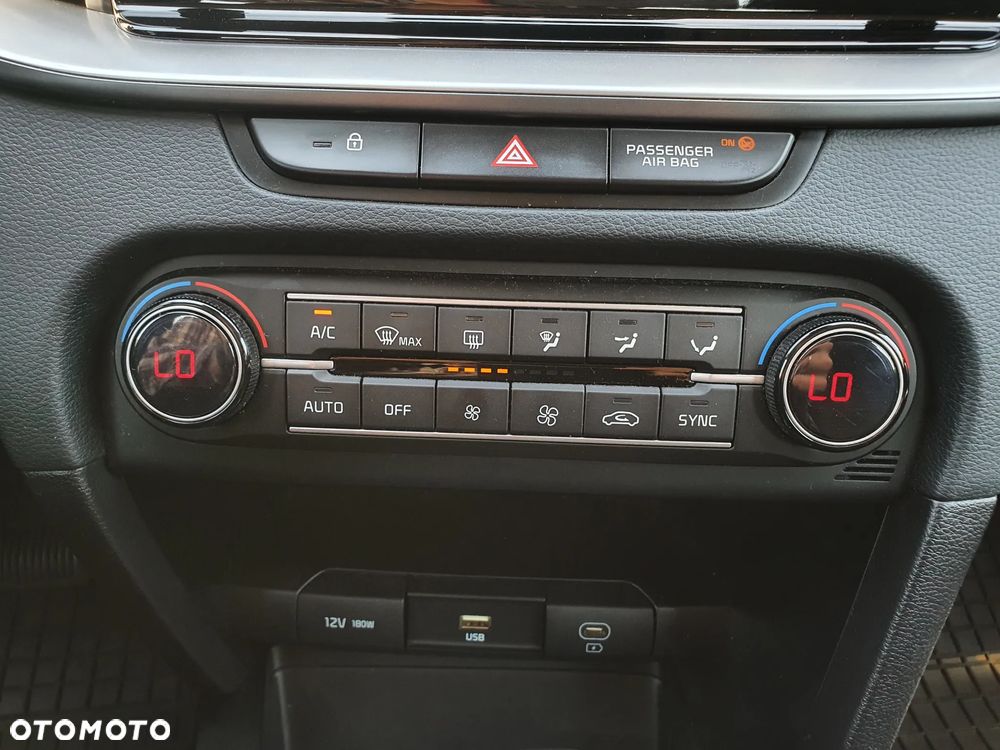 Kia Ceed 1.5 T-GDI M DCT - 39