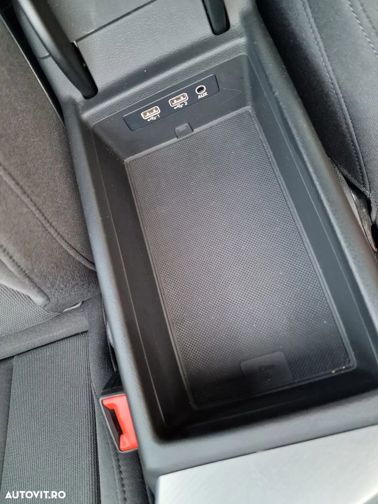 Audi A4 2.0 TDI ultra S tronic Design - 17