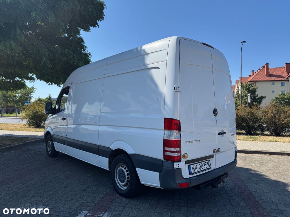 Mercedes-Benz Sprinter - 5
