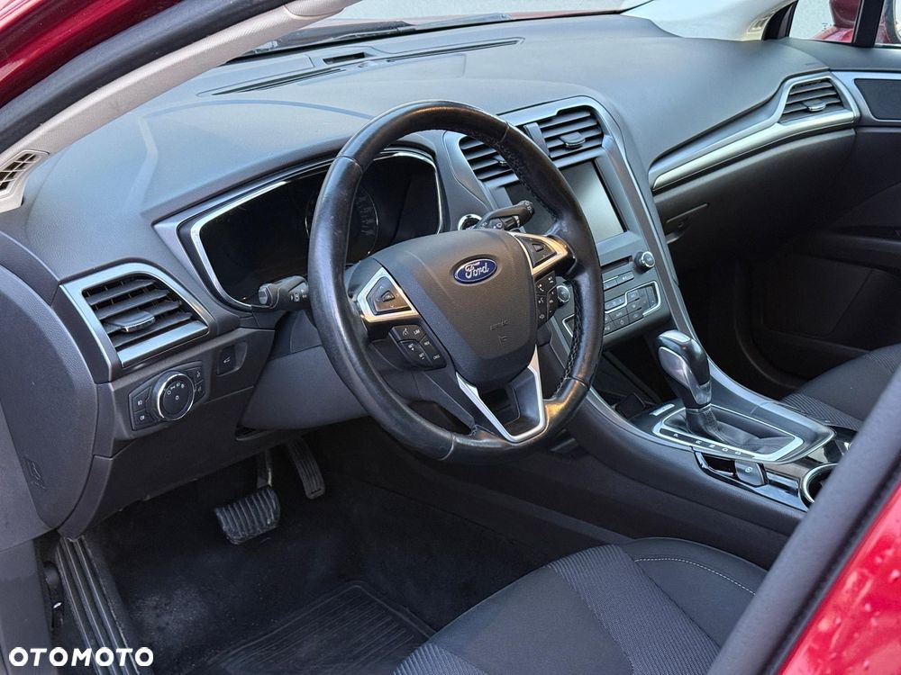 Ford Mondeo 2.0 TDCi Titanium PowerShift - 24