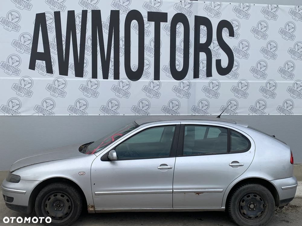 SEAT LEON 2000 *SAMOCHÓD NA CZĘŚCI* 2860 MASKA, LAMPA, DRZWI, LUSTERKO, ZDERZAK, GRILL, BŁOTNIK, KLAPA, BELKA, DESKA, FOTELE, KANAPA, ĆWIARTKA, KIEROWNICA, TARCZE, ZACISKI, ZAWIESZENIE, KOMPLETNY PRZÓD, KOMPLETNY TYŁ, LICZNIK, ZEGARY, PRAWE LEWE PRZÓD TYŁ - 3