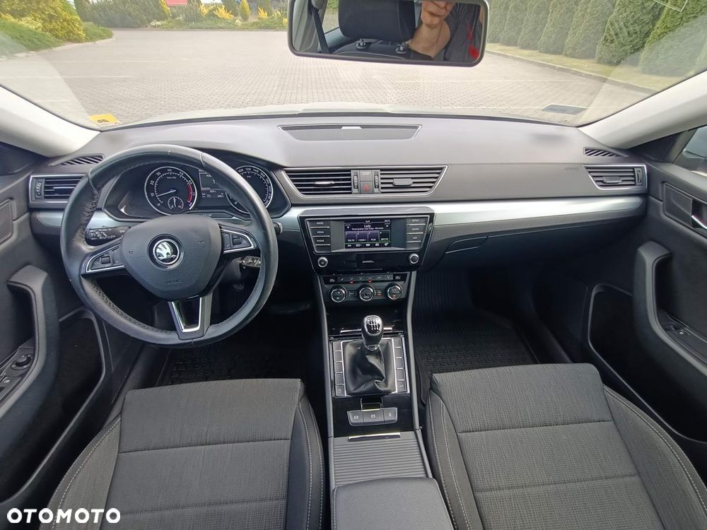 Skoda Superb - 11