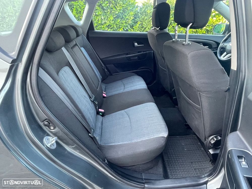 Kia Ceed 1.6 CRDi EX Eco - 24