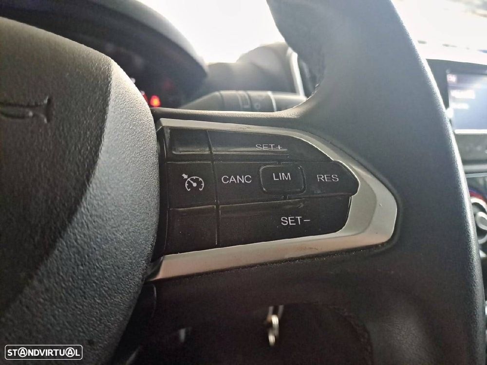 Peugeot Boxer 2.2 BlueHDi 140 S&S 335 L2H2 - 17