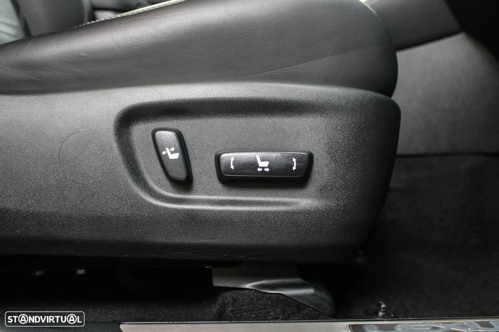 Lexus NX 300h Executive+ - 18