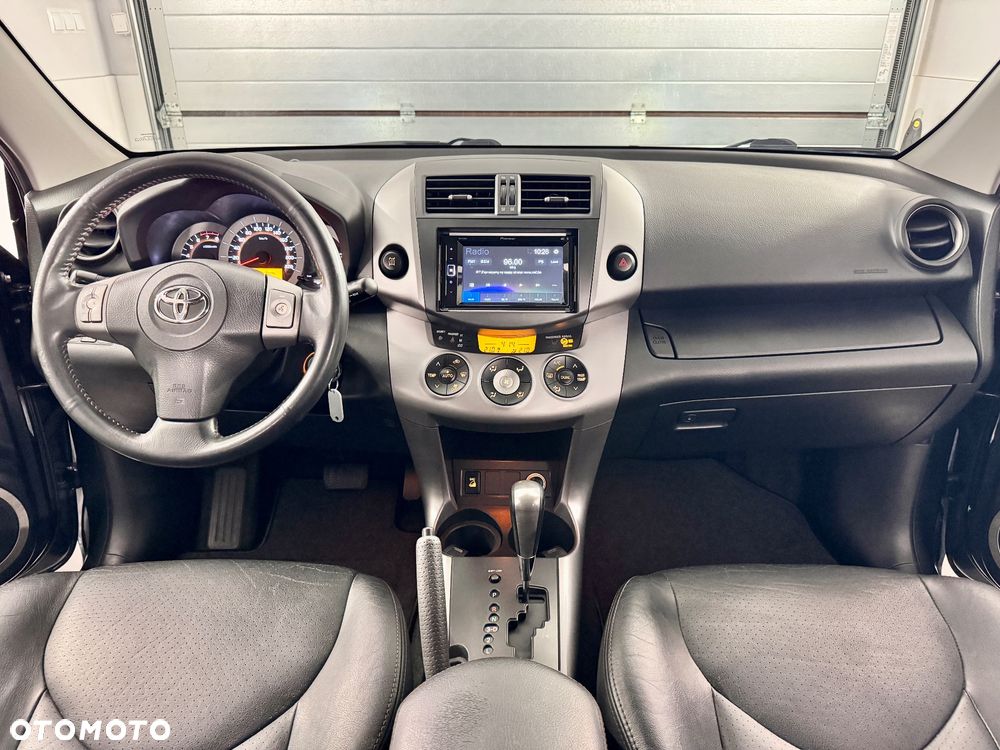 Toyota RAV4 2.0 4x4 Automatik Sol - 18