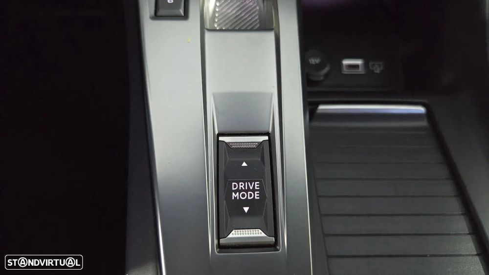 Peugeot 308 SW 180 e-EAT8 GT Pack - 33