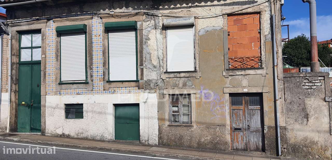 Duas Moradias para recuperação - Oportunidade de investimento em Ri... - Grande imagem: 3/4