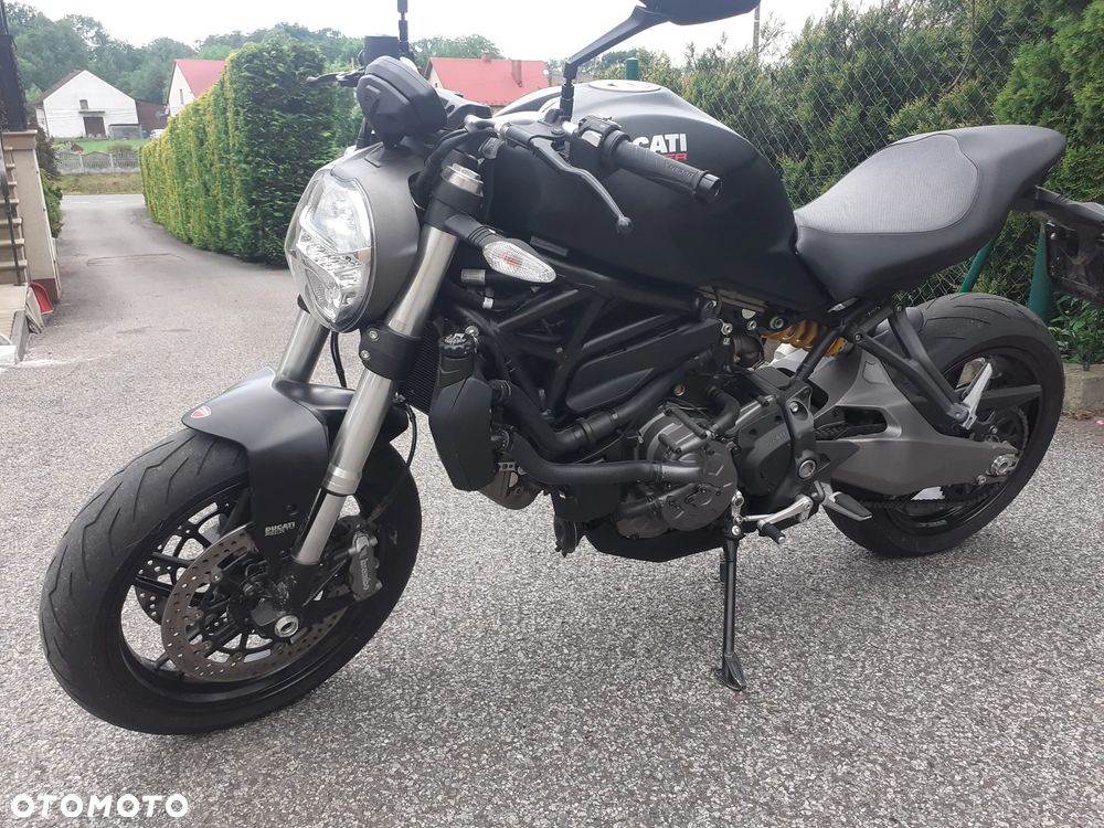 Ducati Monster - 27