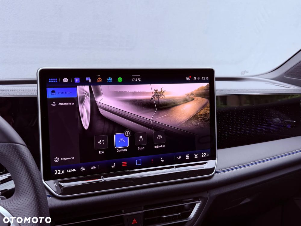 Volkswagen Tiguan 1.5 eTSI R-Line Plus DSG - 21