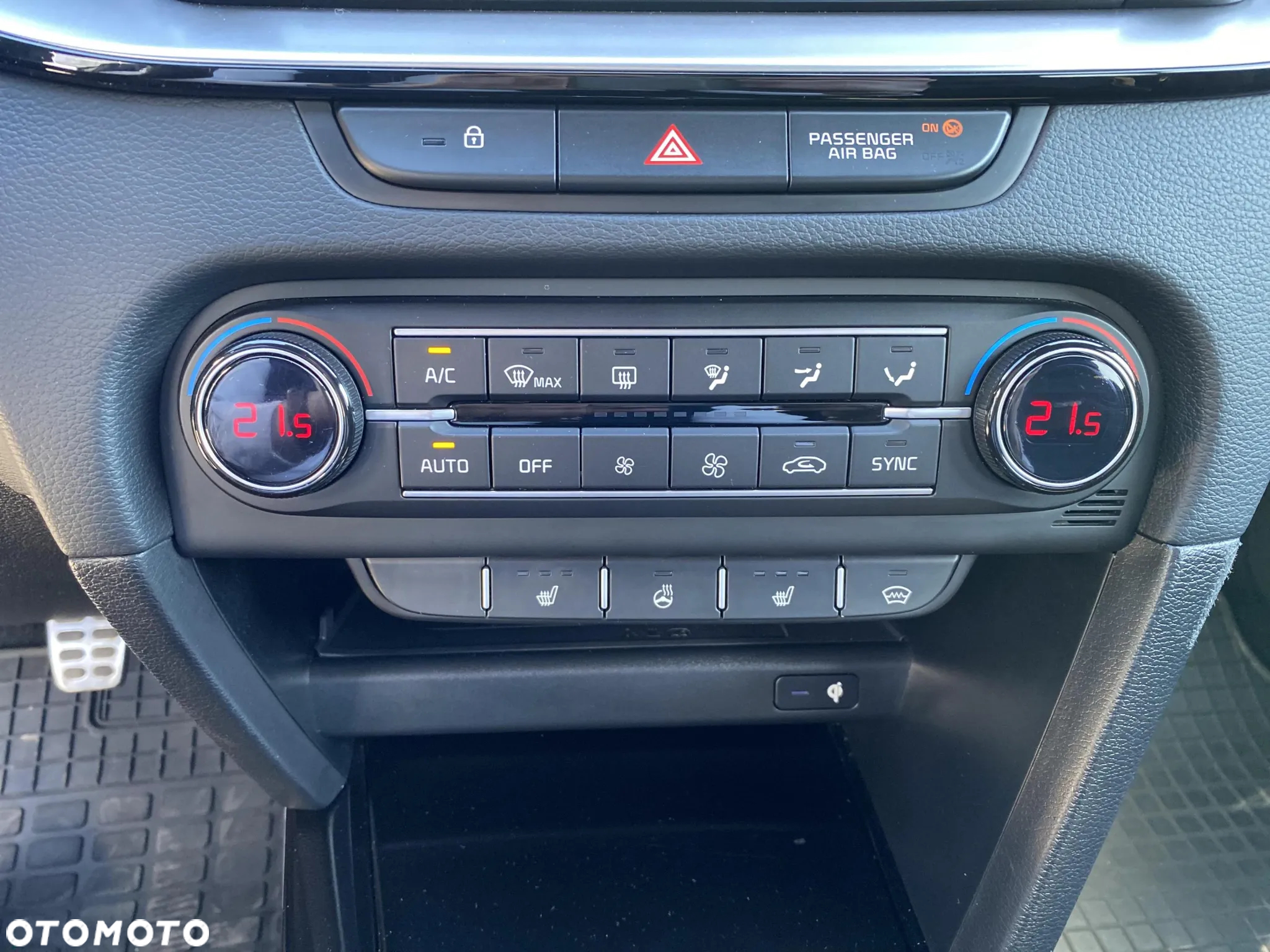 Kia ProCeed 1.5 T-GDI GT Line - 26