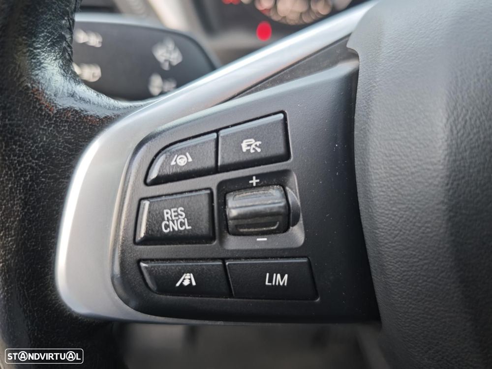 BMW X1 18 d sDrive Auto - 27
