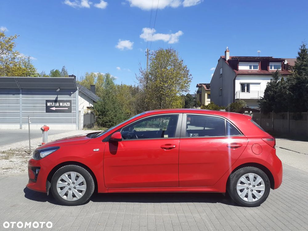 Kia Rio - 2