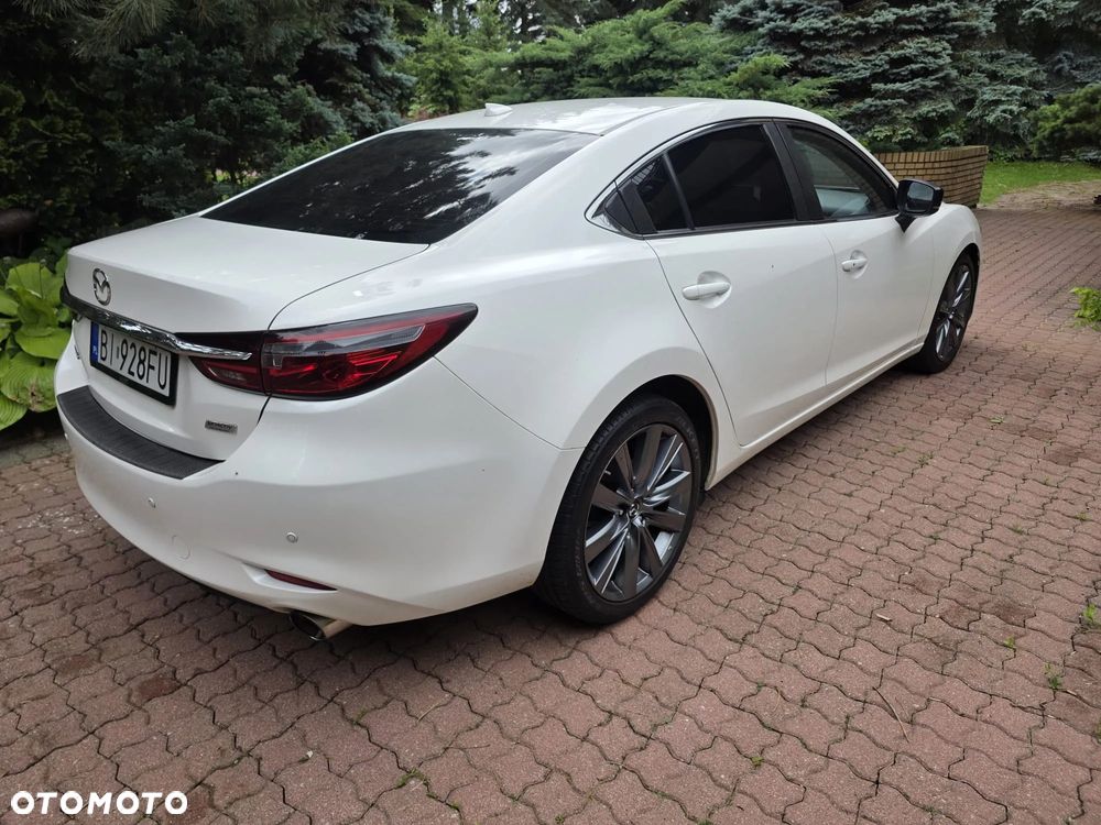 Mazda 6 - 8