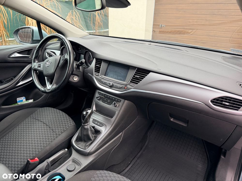 Opel Astra 1.4 Enjoy - 4