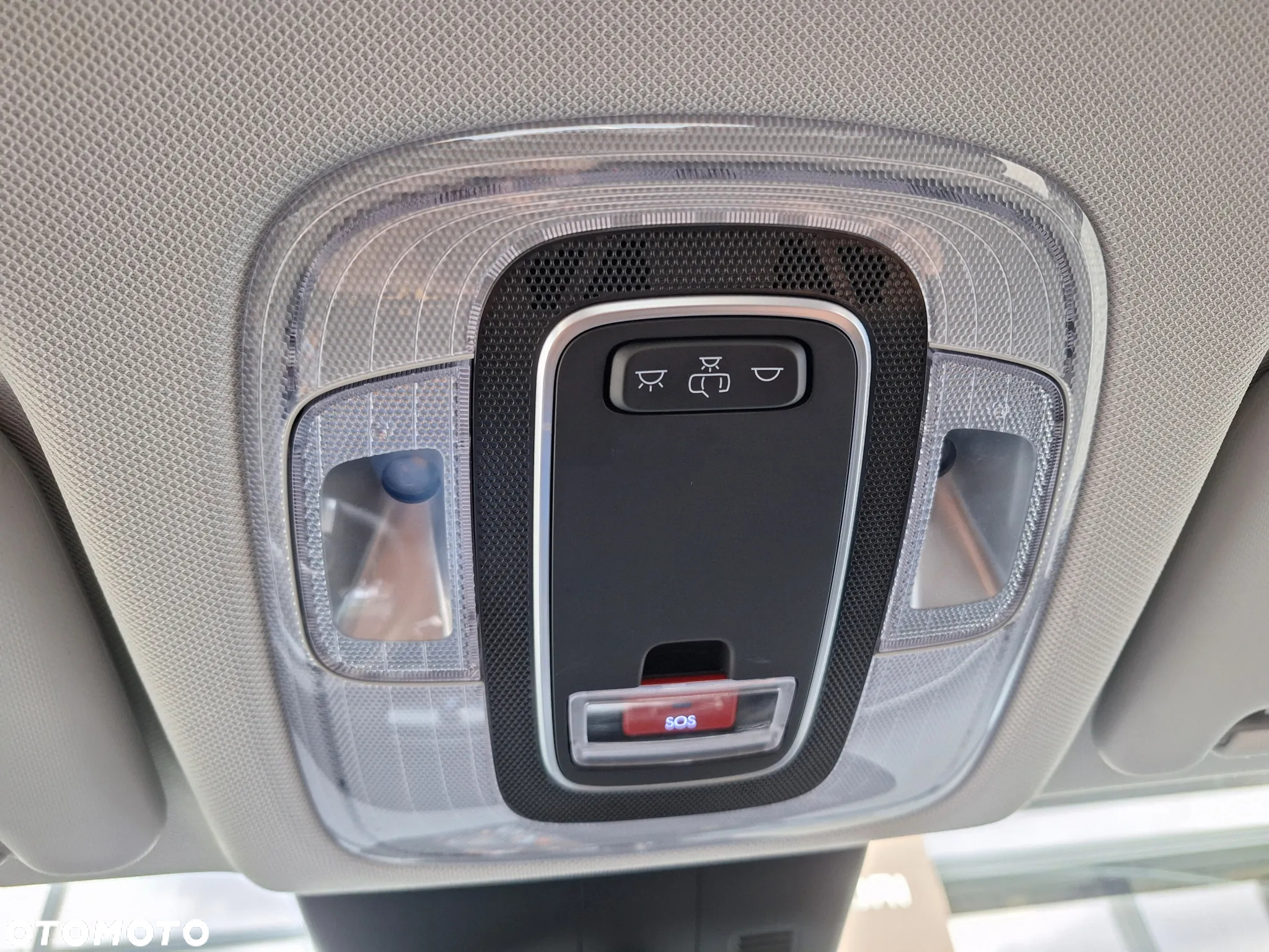 Hyundai Kona - 33