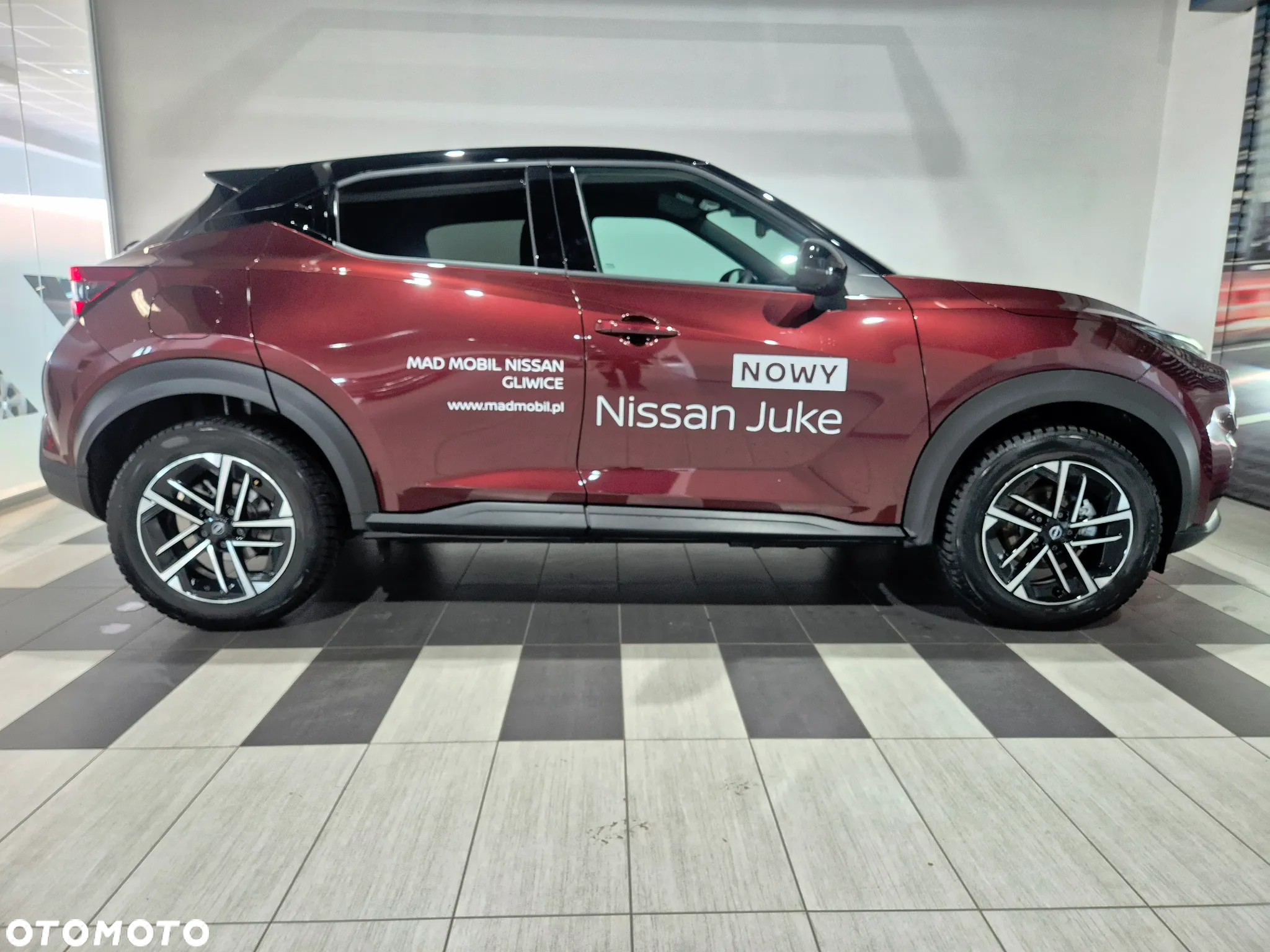 Nissan Juke 1.0 DIG-T N-Connecta DCT - 5