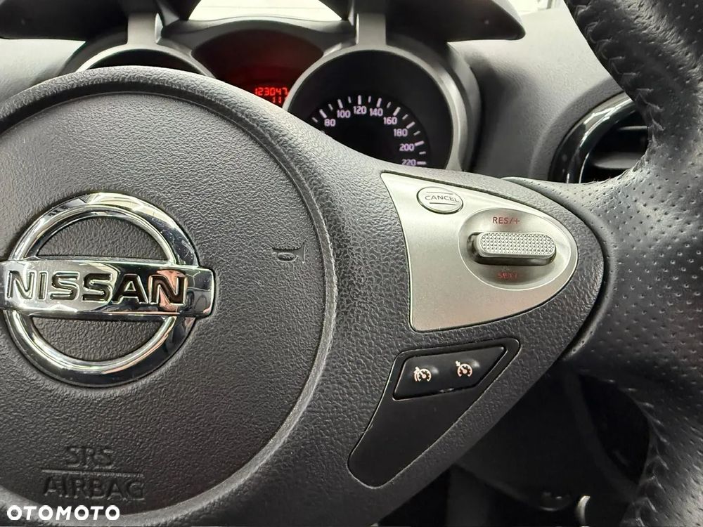 Nissan Juke 1.6 DIG-T Tekna EU6 - 15