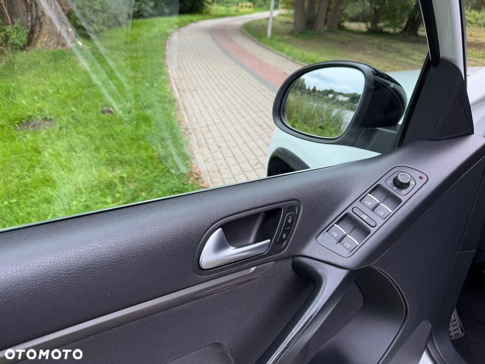 Volkswagen Tiguan 2.0 TDI SCR 4MOTION BlueMotion Technology Cityscape - 22
