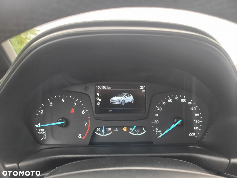 Ford Fiesta 1.1 S&S ST-LINE - 28