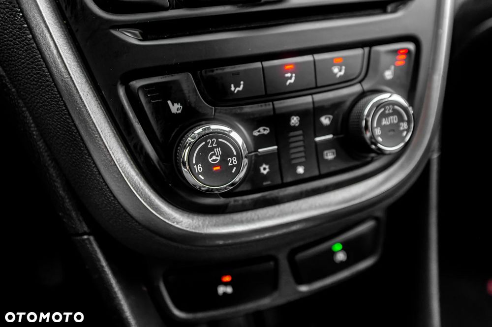 Opel Mokka 1.4 T Cosmo EU6 - 33