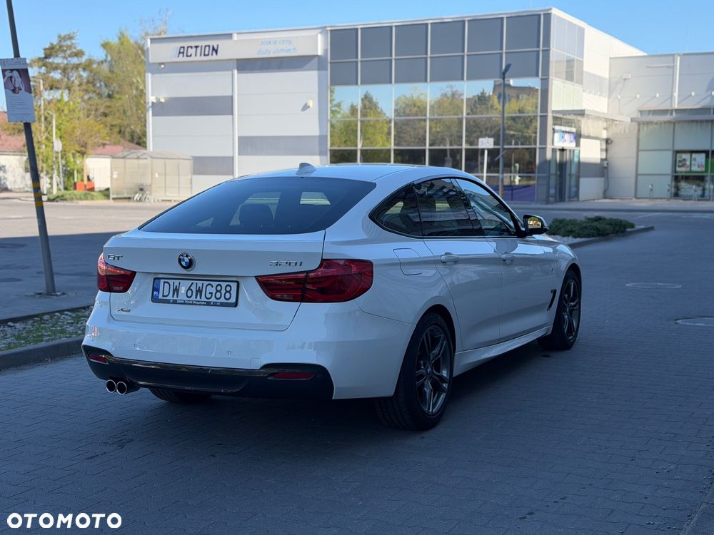 BMW 3GT 320i xDrive M Sport sport - 9