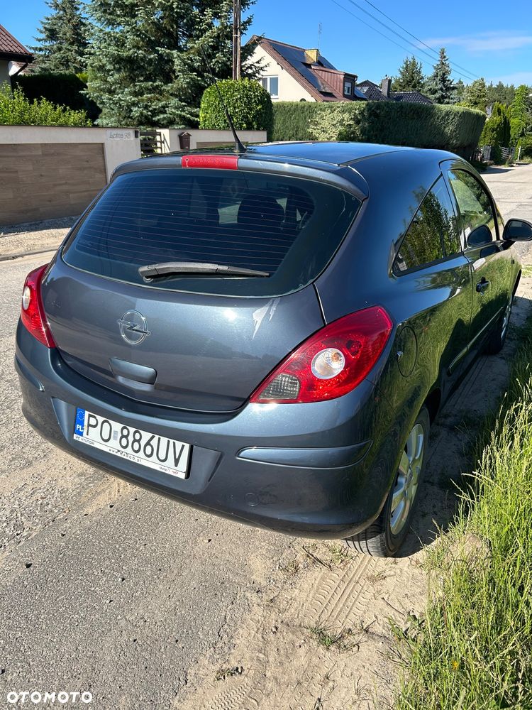 Opel Corsa 1.2 16V - 4