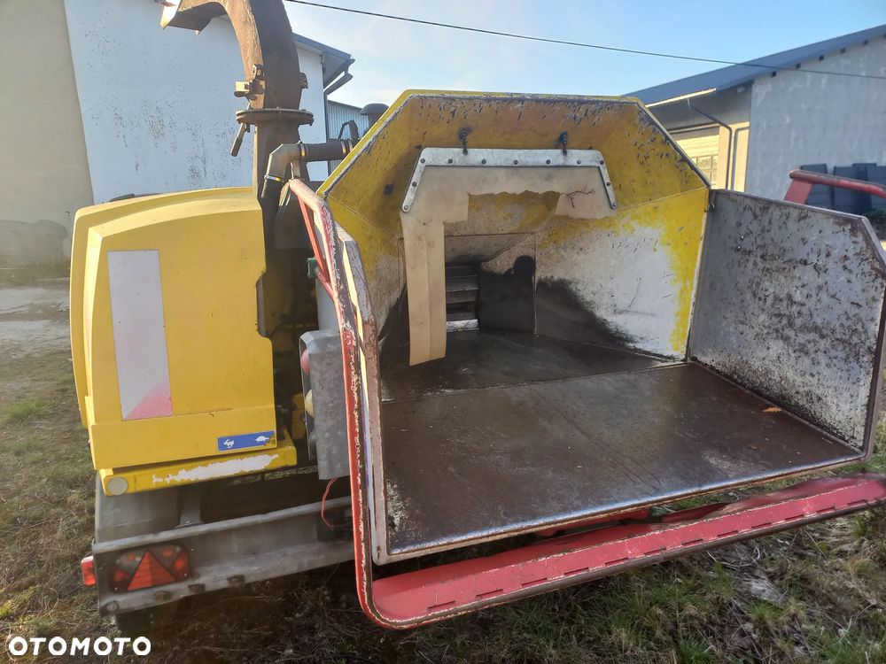 Rębak spalinowy na podwoziu tandem TS 550 M - średnica pnia do 25cm - 3