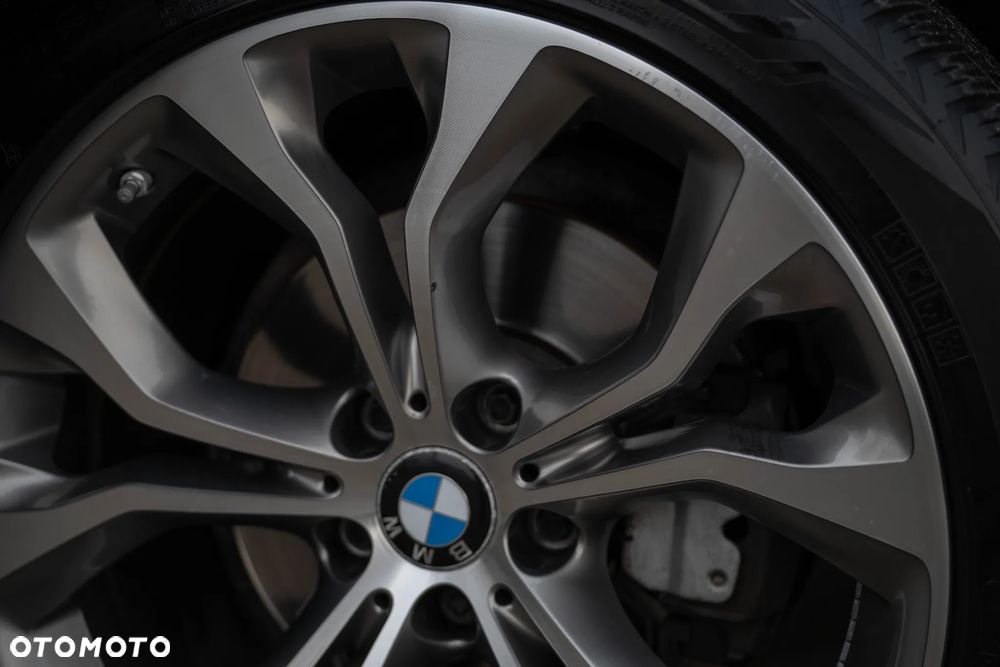 BMW X5 xDrive30d Sport-Aut - 40