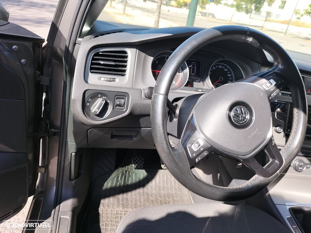 VW Golf Variant 1.6 TDi BlueMotion Confortline - 6