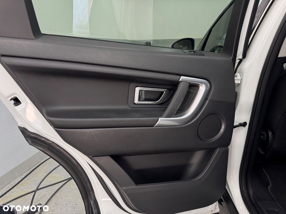 Land Rover Discovery Sport TD4 SE - 23