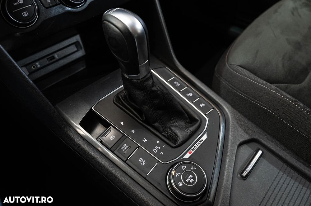 Volkswagen Tiguan 2.0 TDI 4Mot DSG Highline - 13