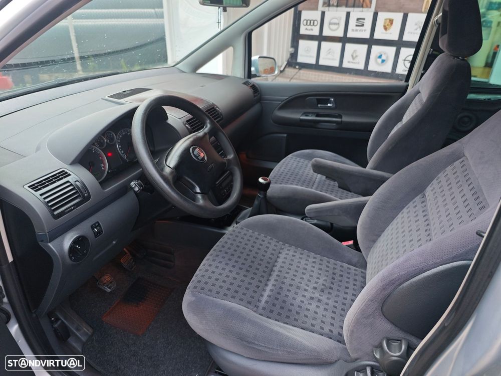 SEAT Alhambra 1.9 TDi Reference - 8