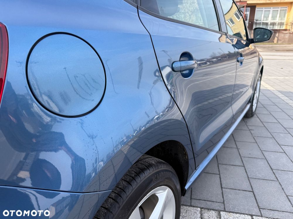Volkswagen Polo 1.4 TDI (Blue Motion Technology) Comfortline - 16