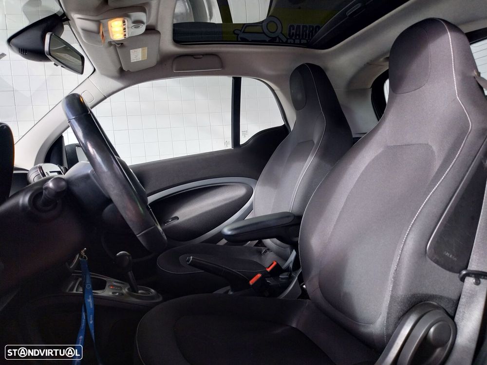Smart Fortwo Cabrio EQ passion - 7