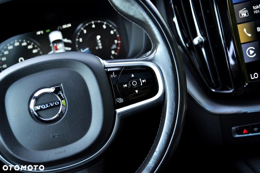 Volvo XC 60 T5 Inscription - 37