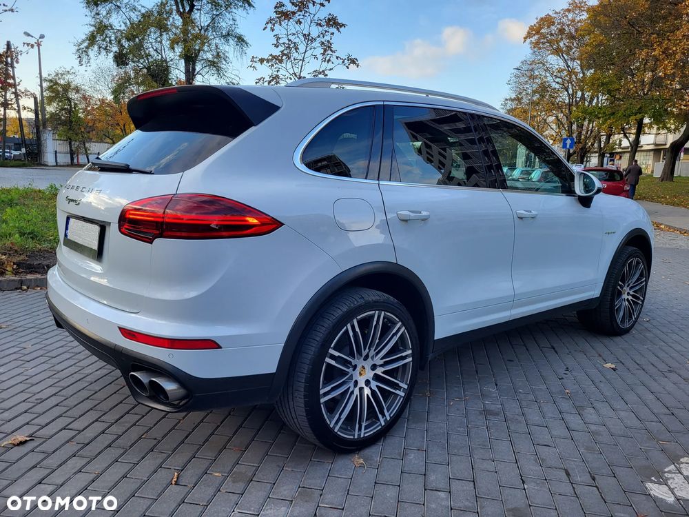Porsche Cayenne S Hybrid Tiptronic S - 31