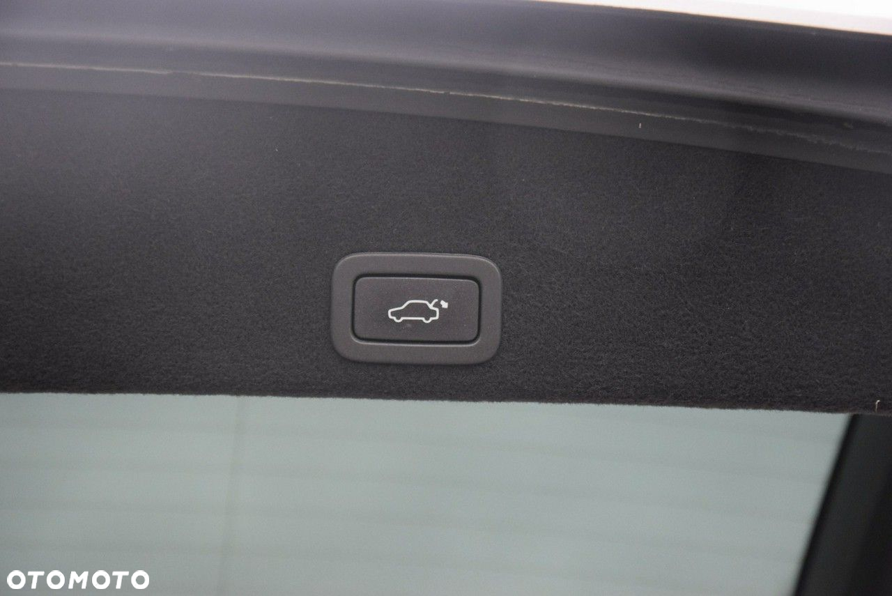 Volvo XC 60 D3 Drive-E Kinetic - 22