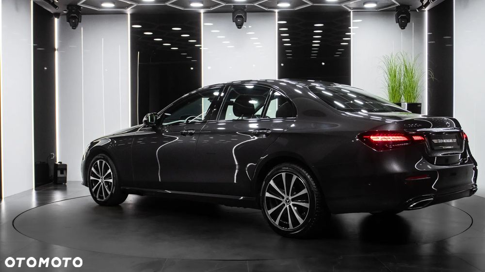 Mercedes-Benz Klasa E 300 Avantgarde - 7