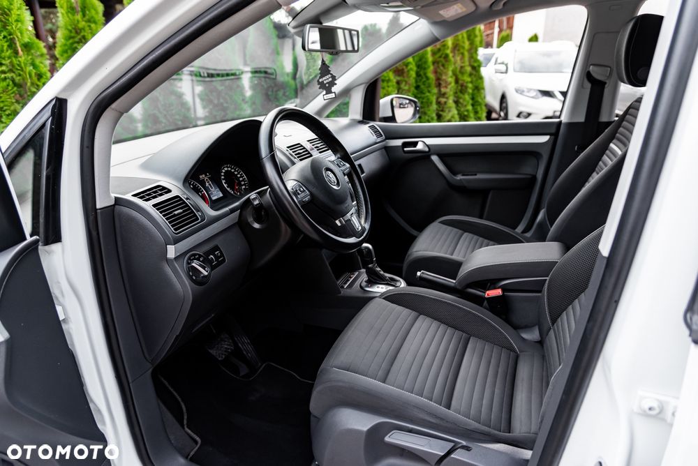 Volkswagen Touran 2.0 TDI DPF DSG Cup - 18