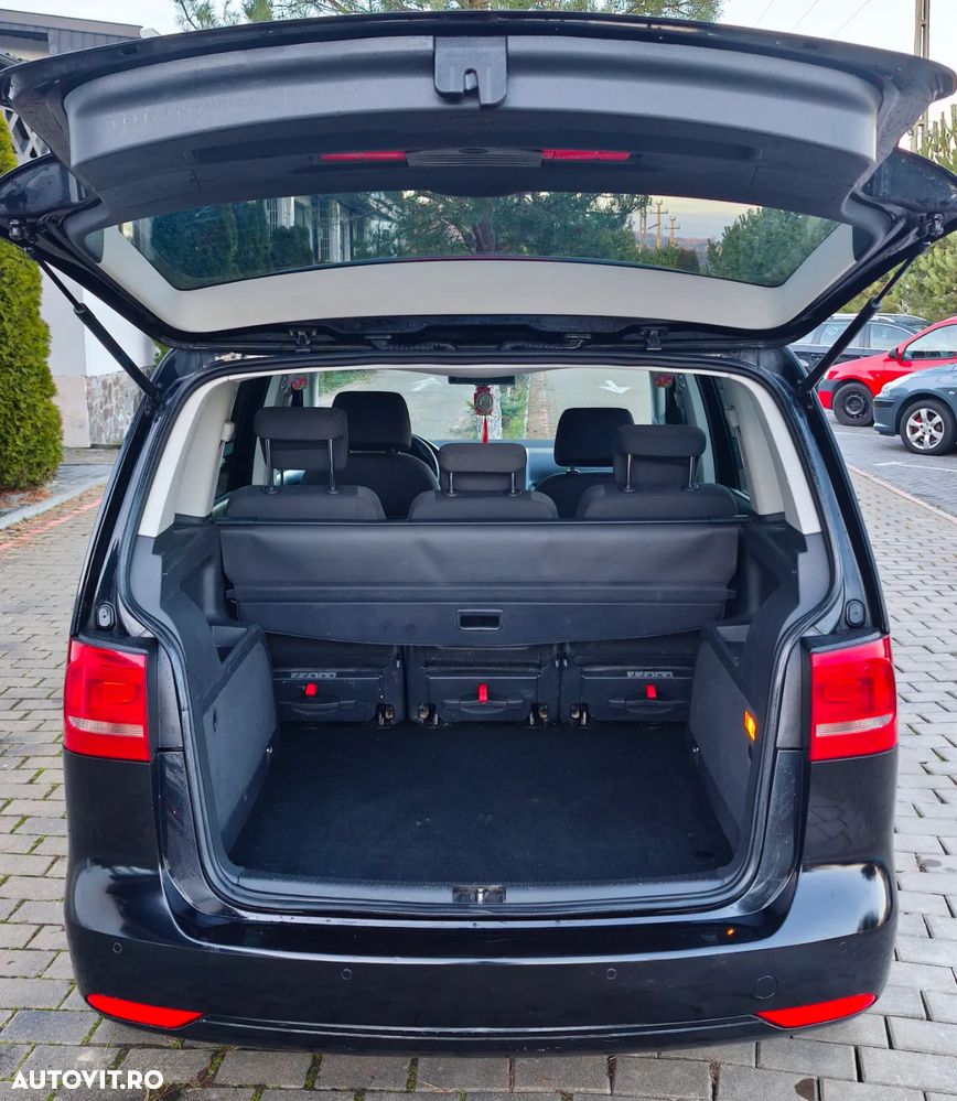 Volkswagen Touran 1.6 TDI Comfortline - 13