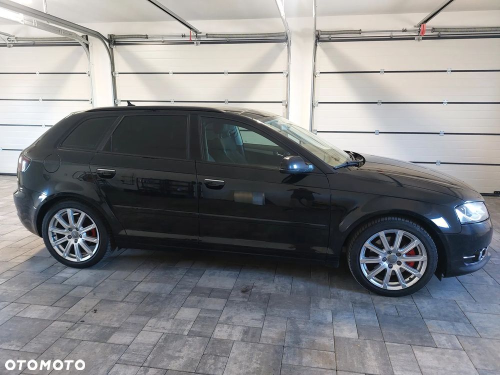 Audi A3 Sportback 2.0 TDI DPF Quattro Ambition - 9