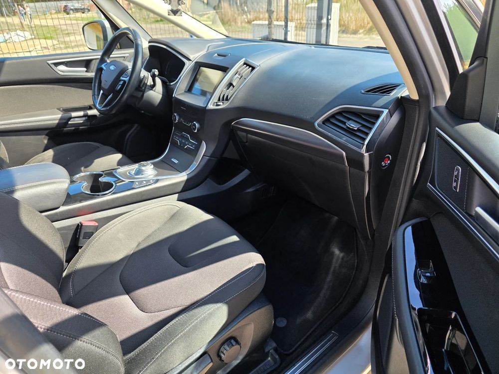 Ford S-Max 2.0 EcoBlue Titanium - 12