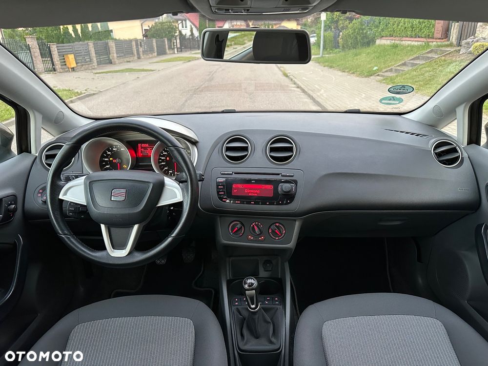 Seat Ibiza 1.4 16V Style - 24