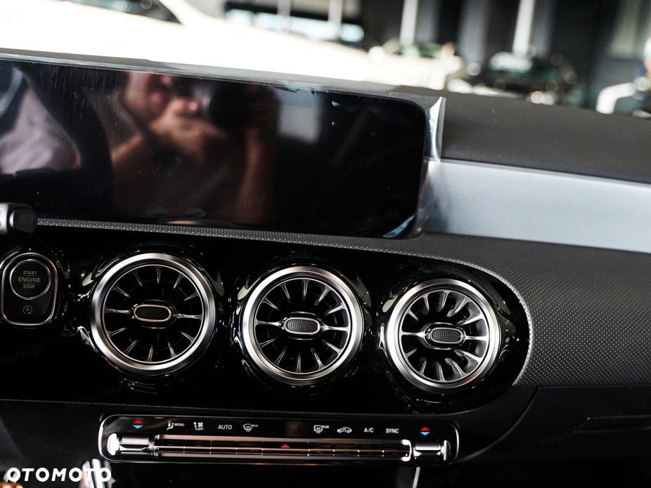 Mercedes-Benz Klasa A 35 AMG 4-Matic 8G-DCT - 11